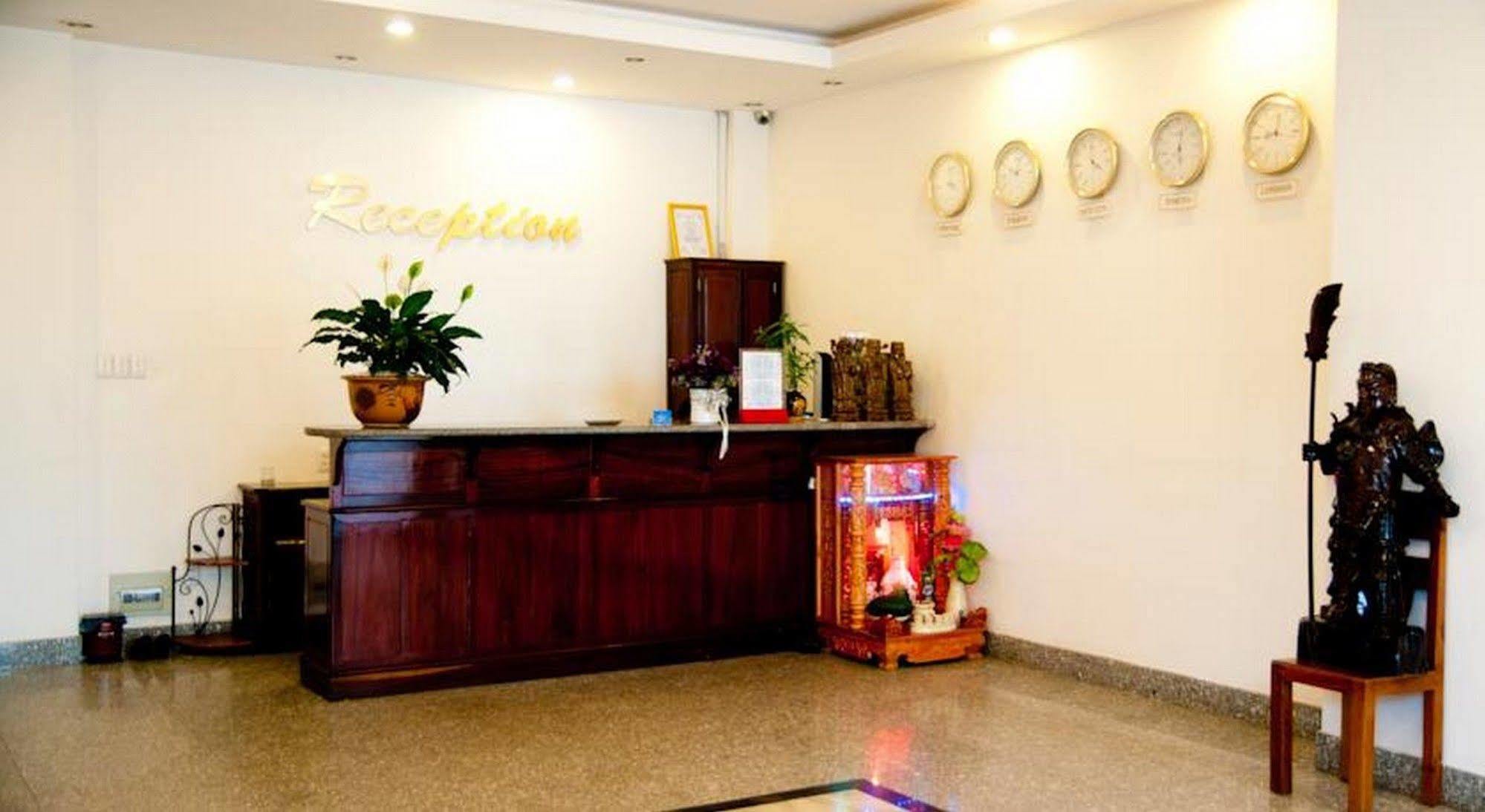 Golden Lotus Hotel Huế Ngoại thất bức ảnh